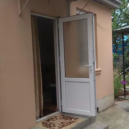 Iren Apartment Batumi Exterior photo