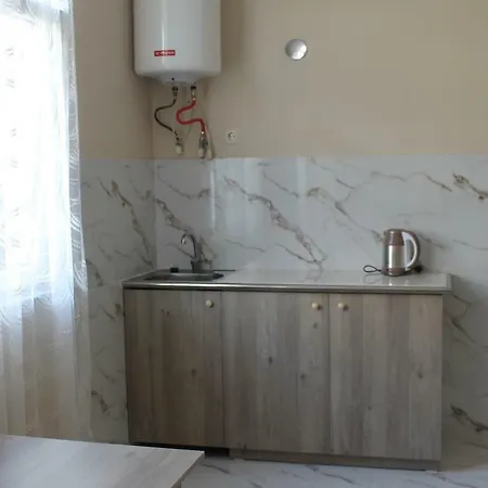 Iren Apartment Batumi Exterior photo